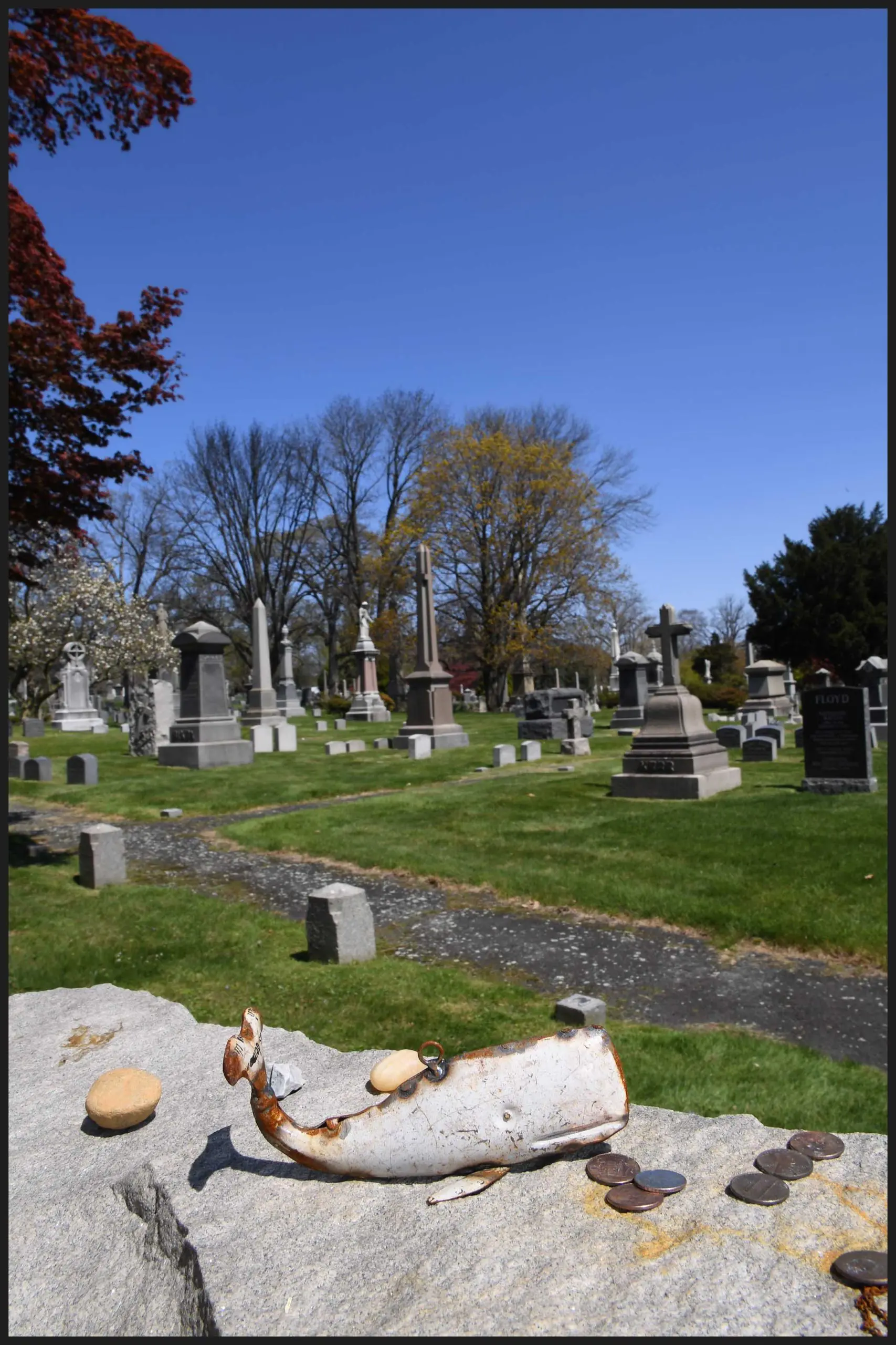 Village Voice article about Woodlawn Cemetery written and photographed by Jim Burger